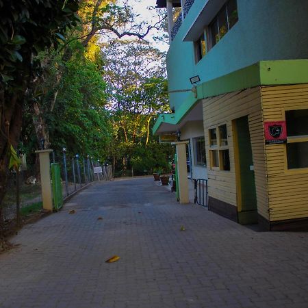 Equator Hotel Arusha Exterior photo